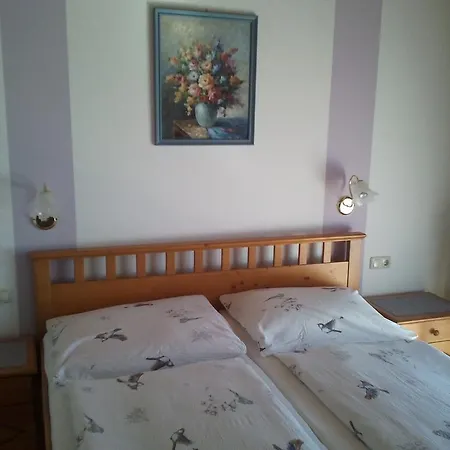 Elisabeth 3*